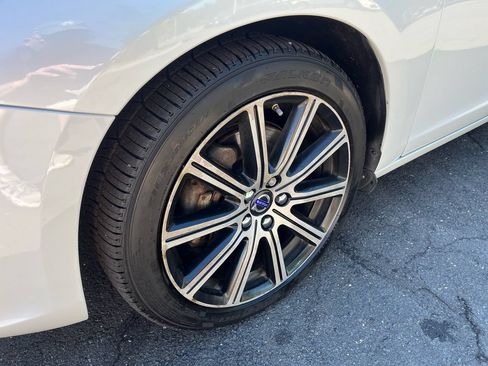 Used 2018 Volvo S60 T5 Inscription AWD/4WD image 31