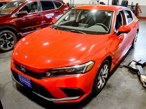 Used 2023 Honda Civic LX image 1