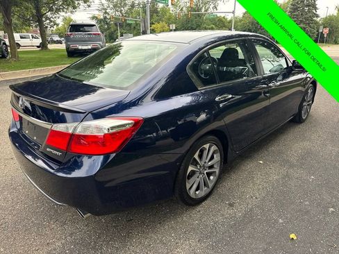 Used 2013 Honda Accord Sport image 8