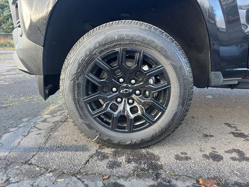 New 2026 Chevrolet Colorado W/T image 5