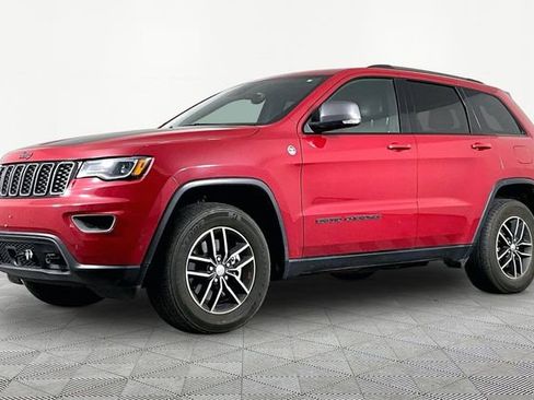 Used 2017 Jeep Grand Cherokee Trailhawk w/ Trailhawk Luxury Group AWD/4WD image 1