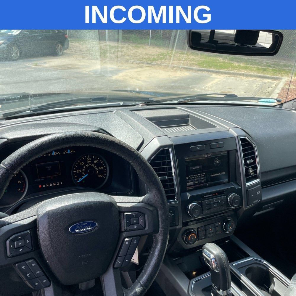 Used 2015 Ford F150 XLT w/ Equipment Group 302A Luxury RWD image 9