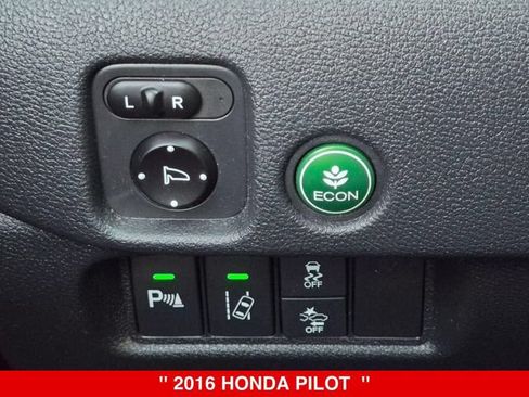 Used 2016 Honda Pilot Elite image 18