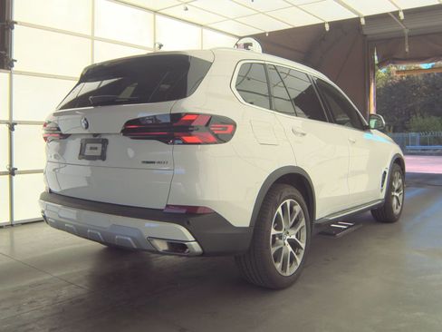 Used 2026 BMW X5 sDrive40i RWD image 4