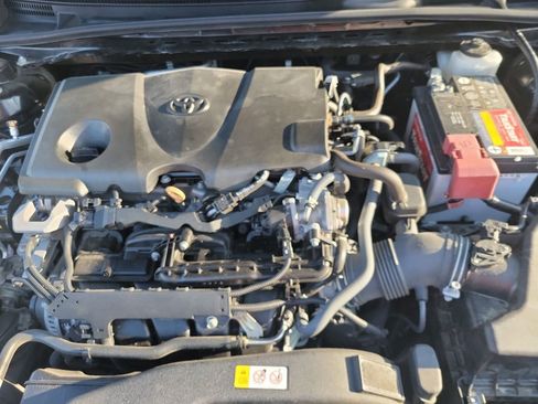 Certified 2022 Toyota Camry SE image 34