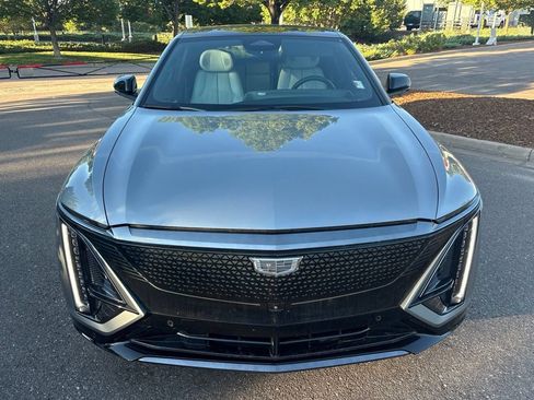 Used 2024 Cadillac Lyriq Sport AWD/4WD image 8