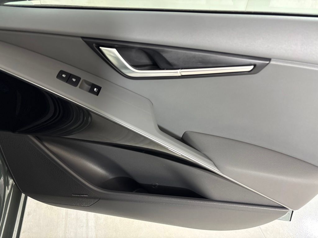New 2026 Kia Niro EX w/ EX Premium Package FWD image 14
