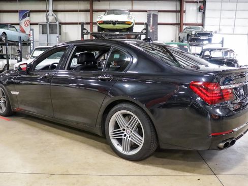 Used 2015 BMW ALPINA B7 xDrive LWB image 6