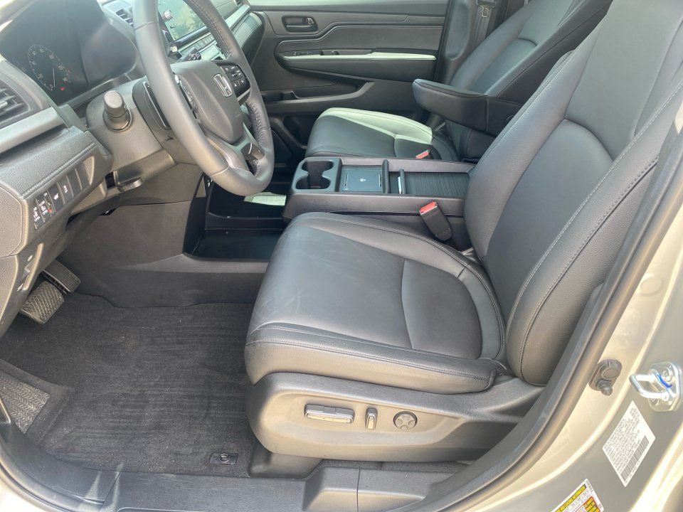 Certified 2026 Honda Odyssey EX-L image 11