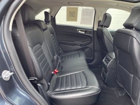 Used 2024 Ford Edge SEL w/ Convenience Package AWD/4WD image 32