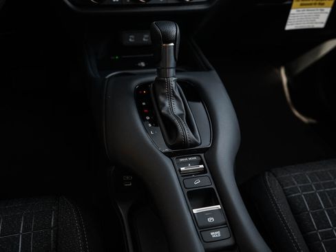 New 2027 Honda HR-V LX image 25