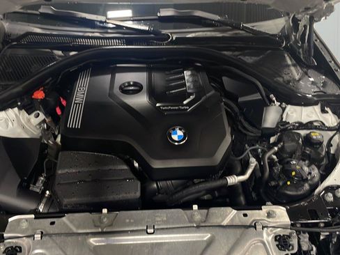 Used 2021 BMW 330i xDrive Sedan w/ Convenience Package AWD/4WD image 9