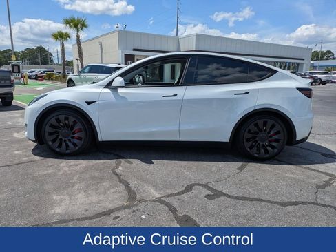 Used 2023 Tesla Model Y Performance AWD/4WD image 7
