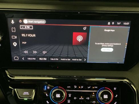Used 2023 GMC Sierra 1500 AT4 w/ Technology Package AWD/4WD image 18