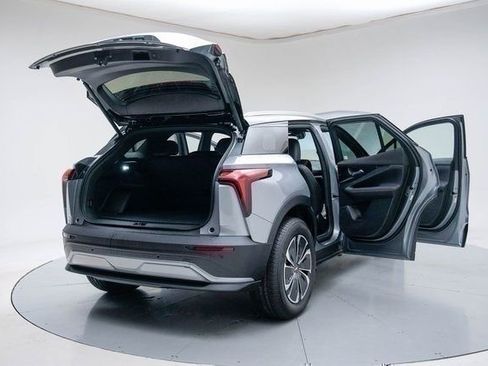 New 2026 Chevrolet Blazer EV LT FWD image 21