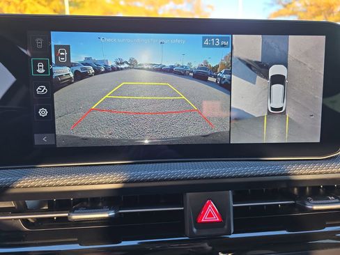 New 2025 Kia EV6 Wind image 25