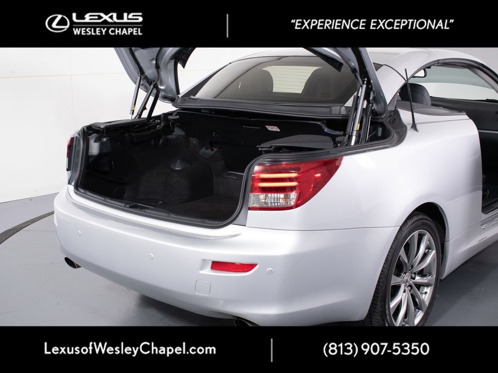 Used 2015 Lexus IS 250C w/ Luxury Package RWD image 13