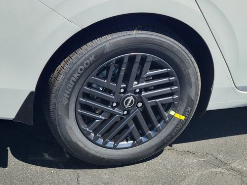 New 2026 Nissan Sentra SV w/ SV Convenience Package FWD image 3