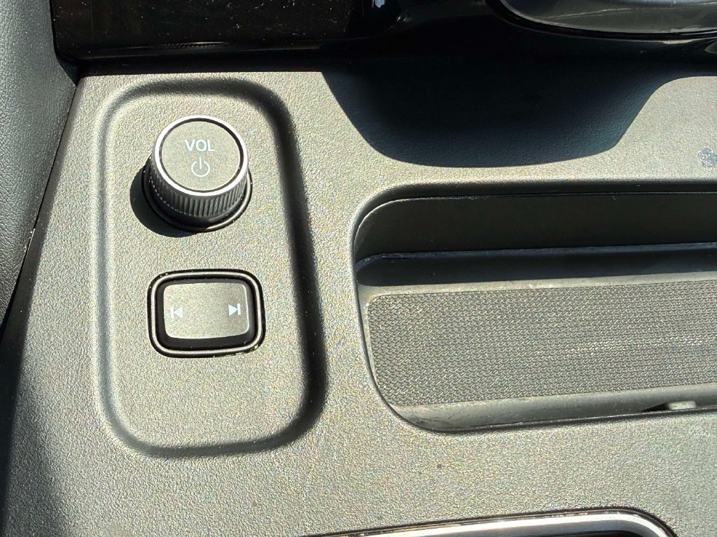 Certified 2025 Acura MDX w/ Technology Package AWD/4WD image 27