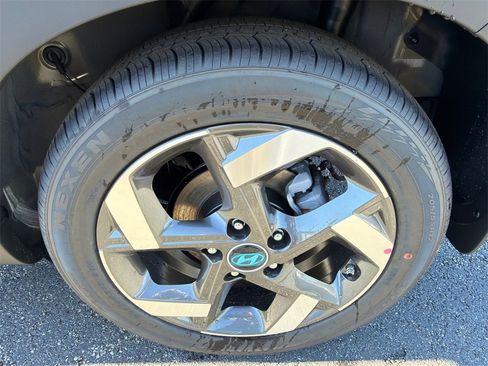 New 2026 Hyundai Venue SEL image 19