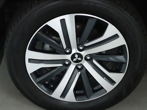 Used 2024 Mitsubishi Outlander Sport LE image 41