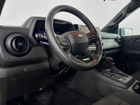 Used 2023 Chevrolet Colorado W/T image 22