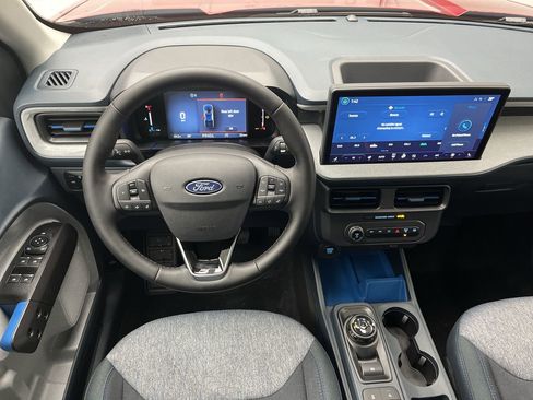 New 2025 Ford Maverick XLT w/ XLT Luxury Package image 12