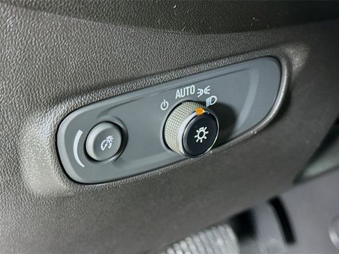 Used 2022 Chevrolet Equinox LT image 11