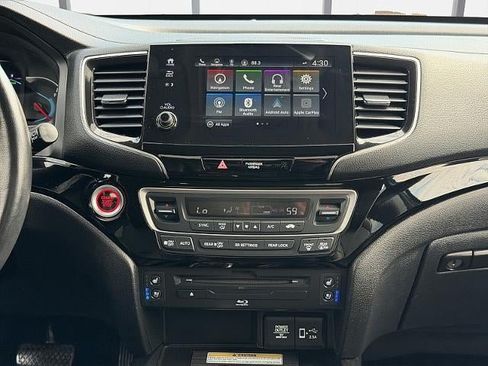 Used 2019 Honda Pilot Elite image 23