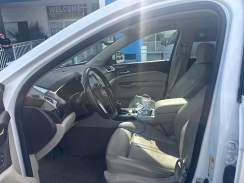 Used 2015 Cadillac SRX Luxury FWD image 11