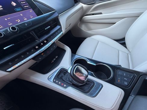 Used 2023 Cadillac CT4 Luxury w/ Cold Weather Package image 5