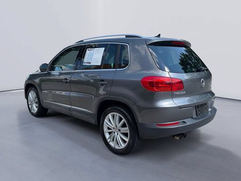Used 2013 Volkswagen Tiguan S AWD/4WD image 5