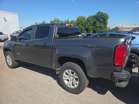 Used 2016 Chevrolet Colorado LT w/ LT Convenience Package RWD image 5