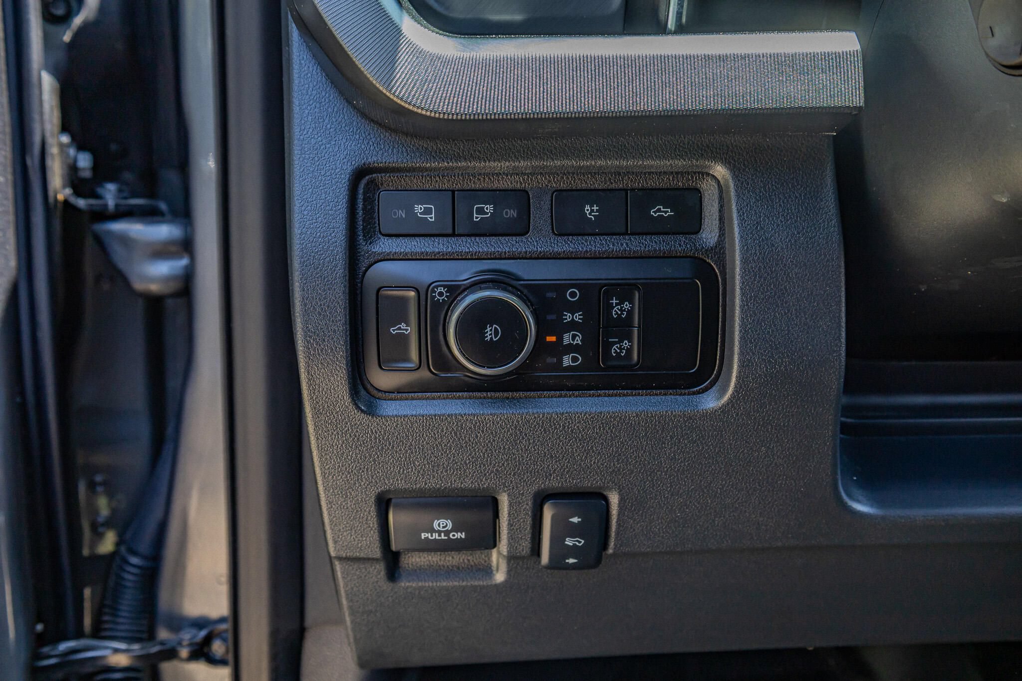 Used 2024 Ford F250 Platinum w/ Tremor Off-Road Package AWD/4WD image 22