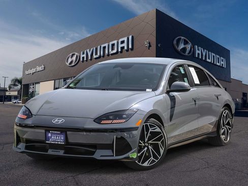 Used 2023 Hyundai Ioniq 6 SEL RWD image 1
