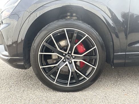 Used 2020 Audi Q8 Premium Plus w/ Premium Plus Package image 20