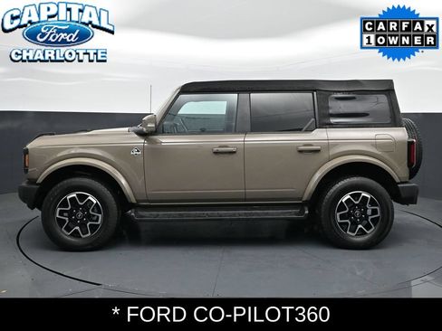 Used 2025 Ford Bronco Outer Banks AWD/4WD image 4