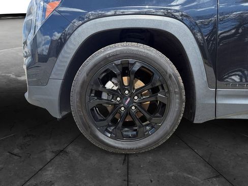 Used 2022 GMC Terrain SLE w/ Driver Convenience Package image 14