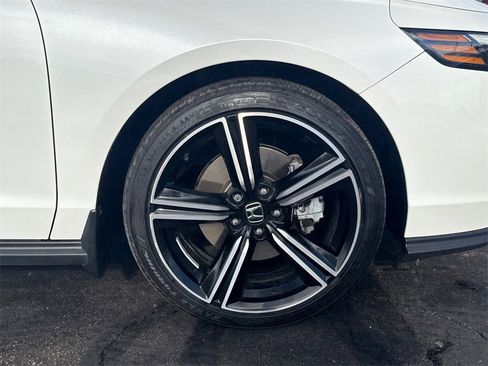 Certified 2023 Honda Accord Sport image 13