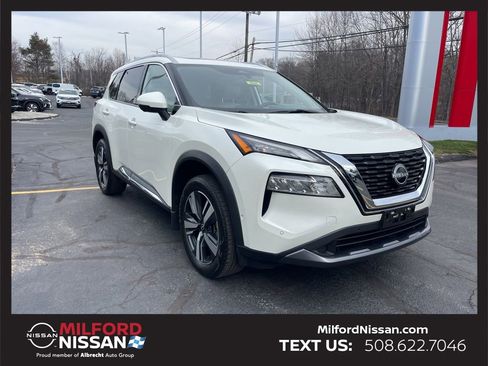 Certified 2023 Nissan Rogue SL w/ SL Premium Package image 8