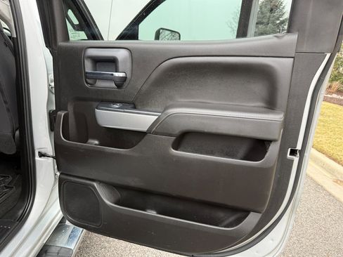 Used 2018 Chevrolet Silverado 2500 LT w/ LT Convenience Package image 36