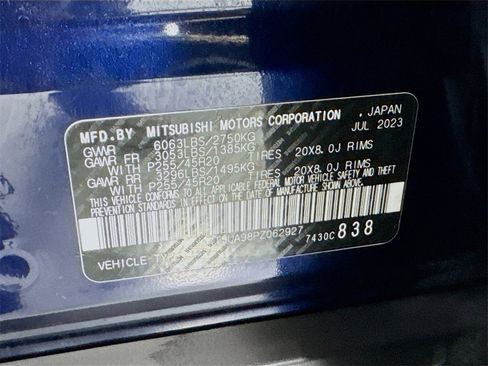 Used 2023 Mitsubishi Outlander SE image 49