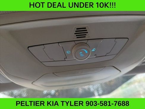 Used 2013 Ford Focus SE image 22