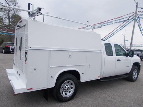 Used 2013 Chevrolet Silverado 3500 W/T image 3