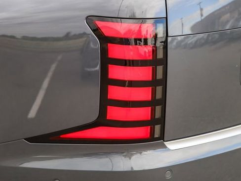 Used 2026 Hyundai Palisade Calligraphy FWD image 10