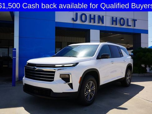 New 2026 Chevrolet Traverse LT w/ Driver Confidence Package image 1