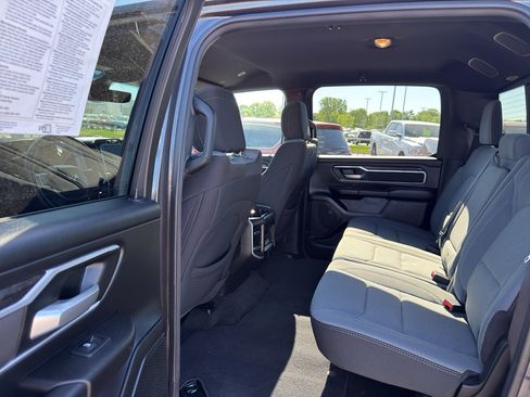 Used 2023 RAM 1500 Big Horn AWD/4WD image 30