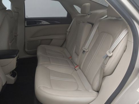 Used 2017 Lincoln MKZ Reserve image 18