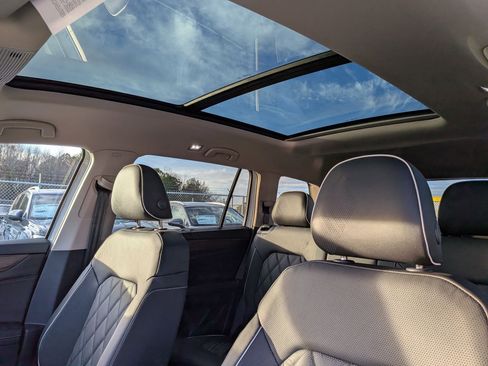 New 2026 Volkswagen Atlas SEL Premium R-Line image 17