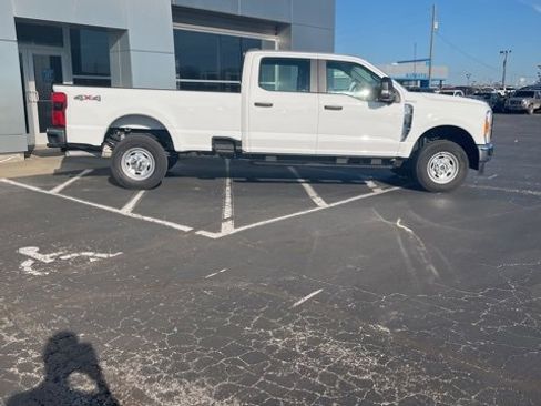 Used 2023 Ford F350 XL w/ 360-Degree Camera Package image 7